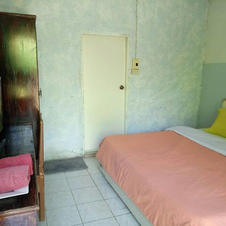 Mk Hotel Ban Nong Bua (Ubon Ratchathani) Bagian luar foto